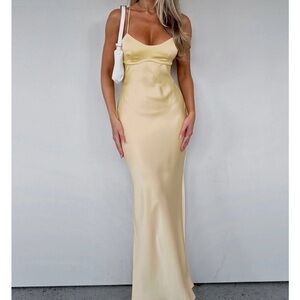 White Fox Elegant Yellow Satin Dress💛